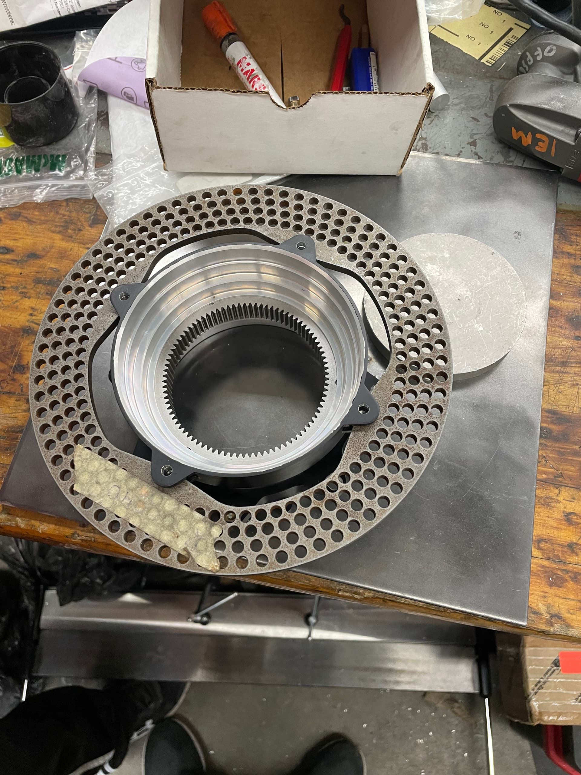 Vehicle Hub with Mounted Motor Plate
